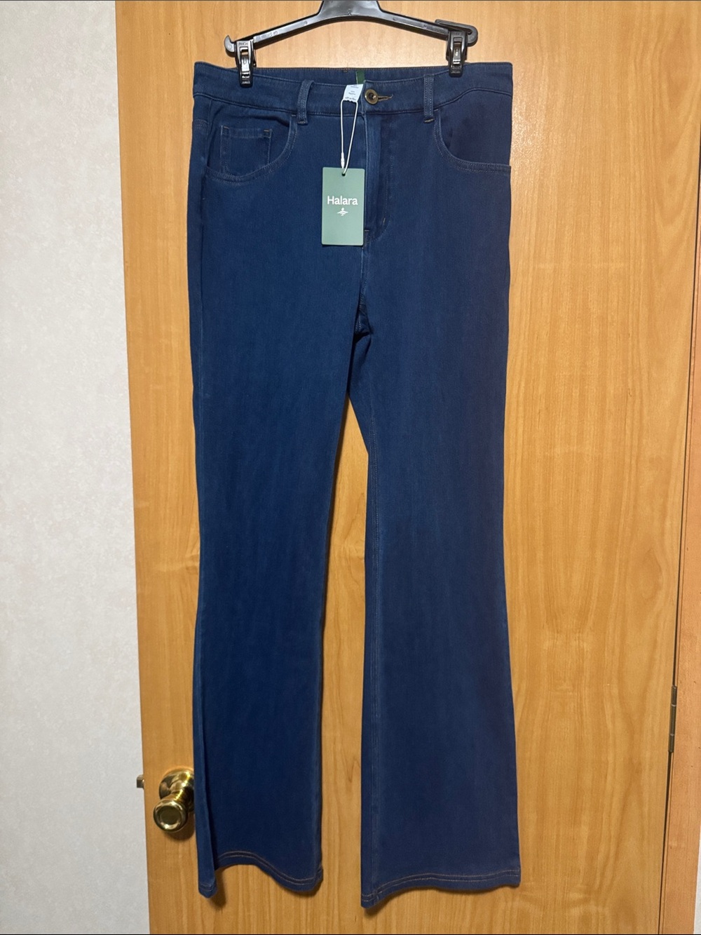HALARA Dark Navy Flare Jeans